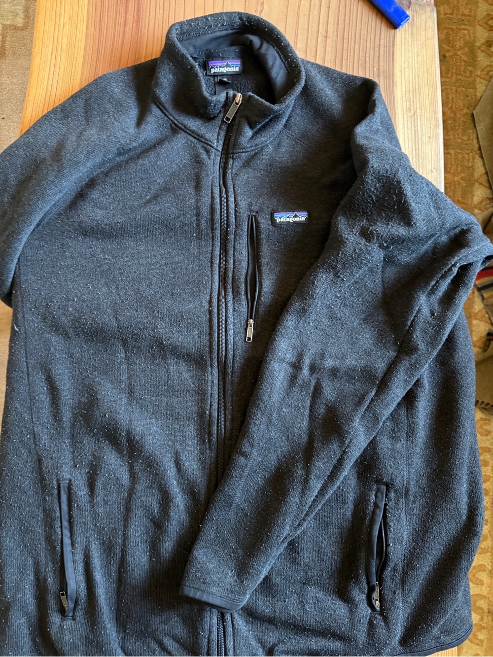 Patagonia Men’s Black Full-Zip Fleece Jacket with Chest Pocket
